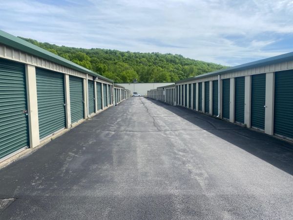 Extra Space Storage - 3157 - Monroe - State Route 17M - 1111 New York 17M