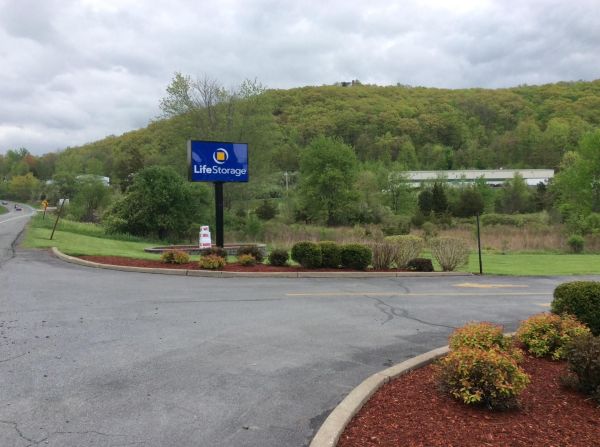 Extra Space Storage - 3157 - Monroe - State Route 17M - 1111 New York 17M