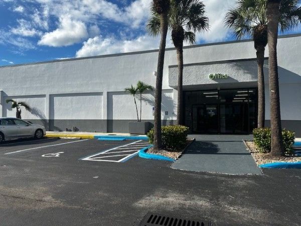 Extra Space Storage - 3160 - Plantation - 5605 W Sunrise Blvd - 5605 West Sunrise Boulevard