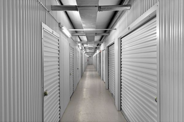Extra Space Storage - 3164 - League City - Marina Bay Dr - 2410 East Main Street