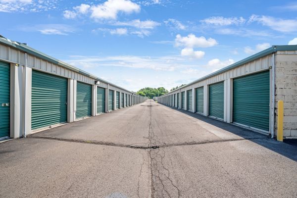 Extra Space Storage - 3211 - Webster - Creek St - 1274 Creek Street