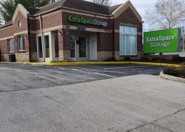 Extra Space Storage - 3221 - Florissant - Shackelford Rd - 940 Shackelford Road