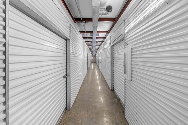 Extra Space Storage - 3296 - Round Rock - IH-35 - 550 South Interstate 35 Frontage Road
