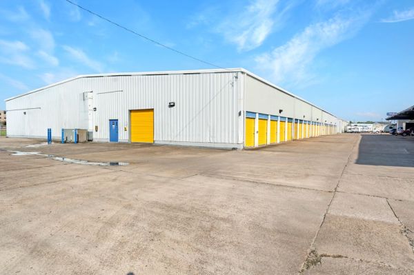 Extra Space Storage - 3303 - Webster - NASA Pkwy - 900 West Nasa Parkway