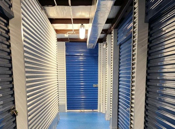 Extra Space Storage - 3322 - Fort Myers - Cleveland Ave - 3111 Cleveland Avenue