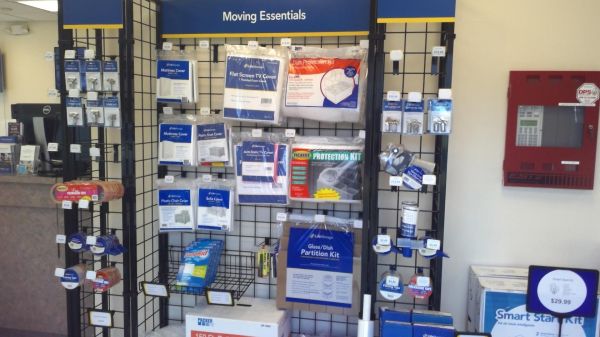 Extra Space Storage - 3351 - Farmingdale - Tinton Falls Road - 42 Tinton Falls Road