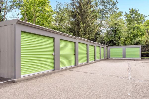 Extra Space Storage - 3356 - Piscataway - New Brunswick Ave. - 3950 New Brunswick Avenue