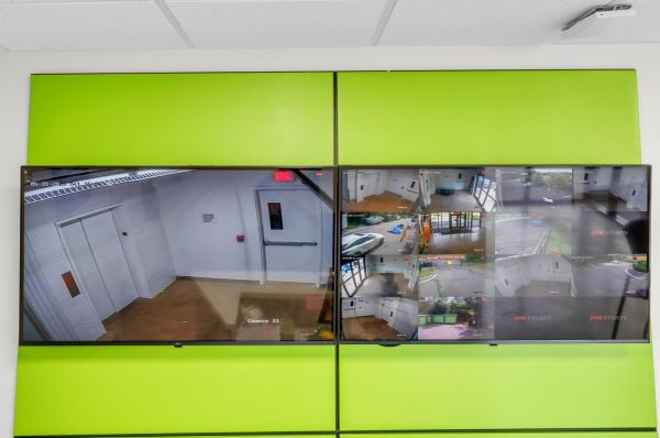 Extra Space Storage - 3356 - Piscataway - New Brunswick Ave. - 3950 New Brunswick Avenue