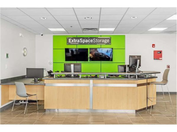 Extra Space Storage - 3361 - St Louis - Woodson Rd - 1600 Woodson Road