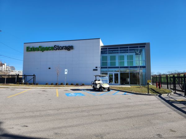 Extra Space Storage - 3361 - St Louis - Woodson Rd - 1600 Woodson Road