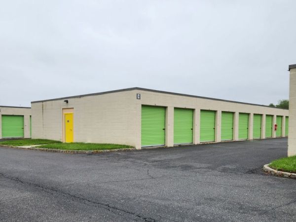 Extra Space Storage - 3369 - Trenton - 3540 Quakerbridge Road