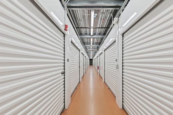 Extra Space Storage - 3383 - Fort Myers - 19400 S Tamiami Trl - 19400 South Tamiami Trail