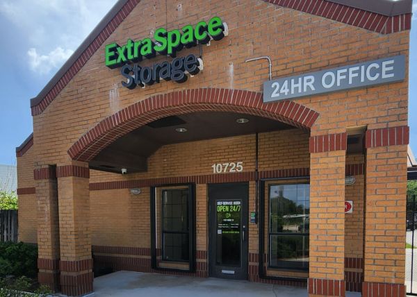 Extra Space Storage - 3385 - Port St Lucie - Federal Hwy. - 10725 South Federal Highway