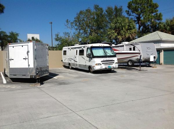 Extra Space Storage - 3402 - Port St Lucie - Peacock Blvd - 420 Northwest Peacock Boulevard