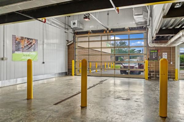 Extra Space Storage - 3407 - Lombard - Saint Charles Rd - 1125 East Saint Charles Road