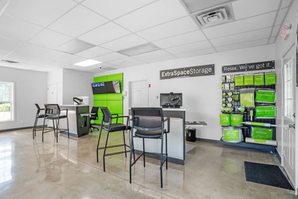Extra Space Storage - 3413 - Danville - Kingston Rd - 220 Kingston Road