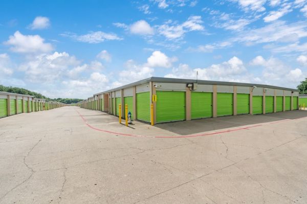 Extra Space Storage - 3419 - McKinney - Custer Rd - 550 North Custer Road