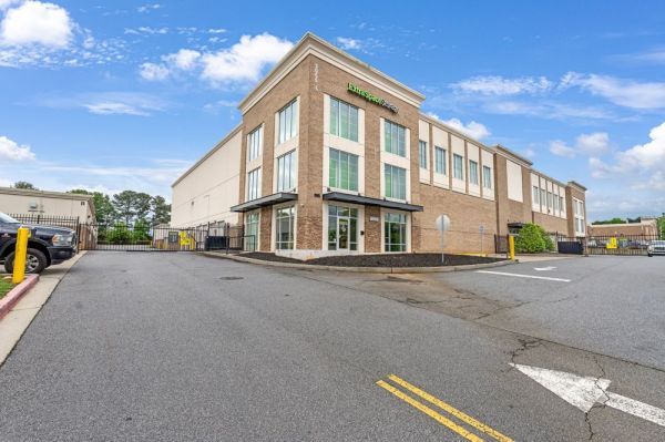 Extra Space Storage - 3537 - Cumming - Ronald Reagan Blvd - 3055 Ronald Reagan Boulevard