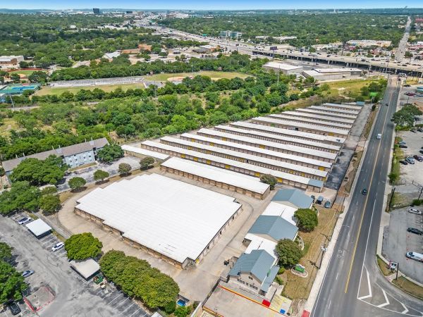 Extra Space Storage - 3570 - San Antonio - Jackson Keller Rd - 2417 Jackson Keller Road
