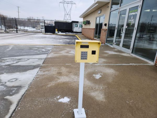 Extra Space Storage - 3589 - King of Prussia - Henderson Road - 318 South Henderson Road
