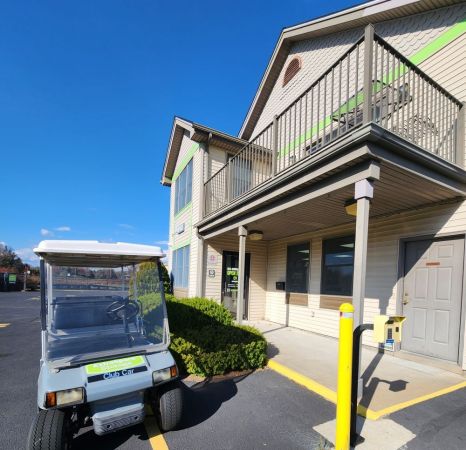 Extra Space Storage - 3614 - Jackson - 400 N County Line Rd - 400 North County Line Road
