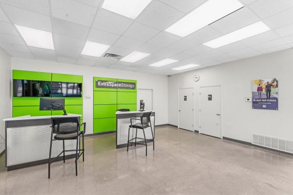 Extra Space Storage - 3656 - Round Rock - 2150 Double Creek Dr - 2150 Double Creek Drive