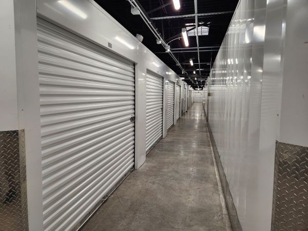 Extra Space Storage - 3672 - Miami - 6850 81st Terrace - 6850 Southwest 81st Terrace