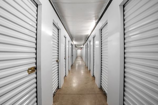 Extra Space Storage - 3711 - Meriden - Main St - 490 West Main Street