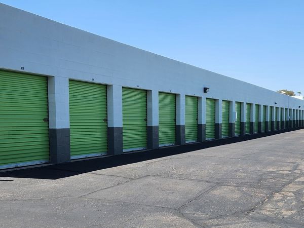 Extra Space Storage - 3754 - Phoenix - Thunderbird Rd - 4602 East Thunderbird Road