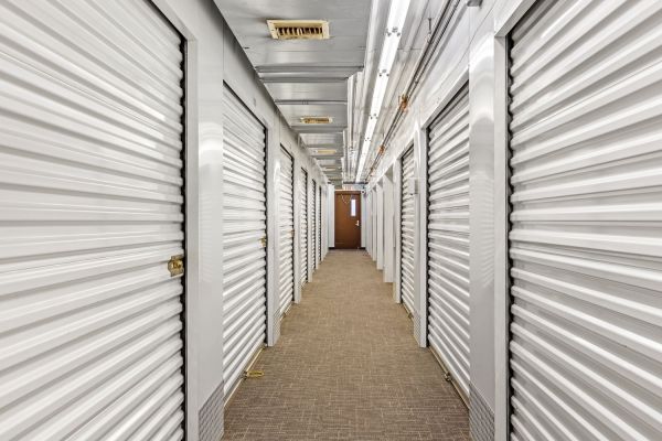 Extra Space Storage - 3755 - Cave Creek - Cave Creek Rd - 31434 North Cave Creek Road
