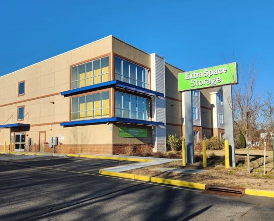 Extra Space Storage - 3794 - Jamesburg - Gatzmer Avenue - 268 Gatzmer Avenue