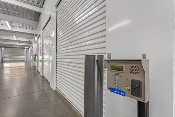 Extra Space Storage - 3806 - Scottsdale - Acoma Dr - 7301 East Acoma Drive