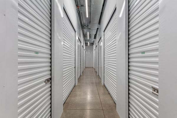 Extra Space Storage - 3806 - Scottsdale - Acoma Dr - 7301 East Acoma Drive