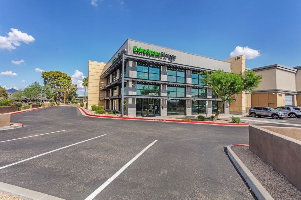 Extra Space Storage - 3806 - Scottsdale - Acoma Dr - 7301 East Acoma Drive