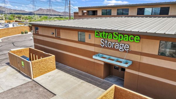 Extra Space Storage - 3810 - Scottsdale - Bell Rd - 9383 East Bell Road