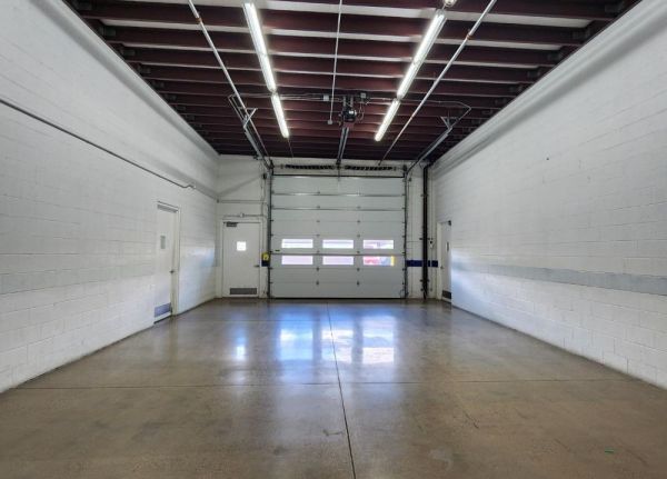 Extra Space Storage - 3812 - Scottsdale - Alma School Rd - 26520 North Alma School Road