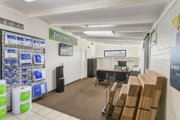 Extra Space Storage - 3816 - Cave Creek - 6218 Cave Creek Rd - 6218 East Cave Creek Road