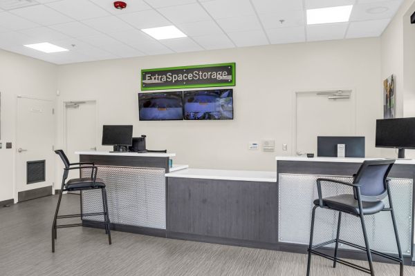 Extra Space Storage - 3834 - Philadelphia - Ivy Hill Rd - 1331 Ivy Hill Road