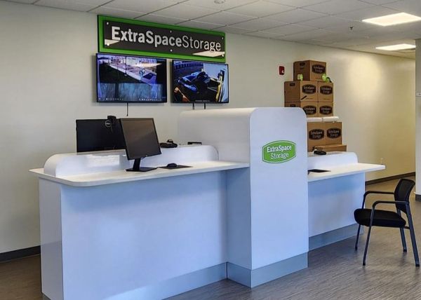Extra Space Storage - 3837 - Freehold - Gibson Pl - 80 Gibson Place