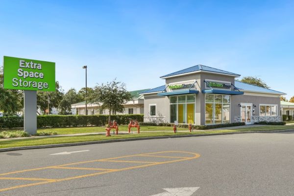 Extra Space Storage - 4001 - Merritt Island - Courtenay Pkwy - 235 South Courtenay Parkway
