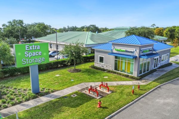 Extra Space Storage - 4001 - Merritt Island - Courtenay Pkwy - 235 South Courtenay Parkway