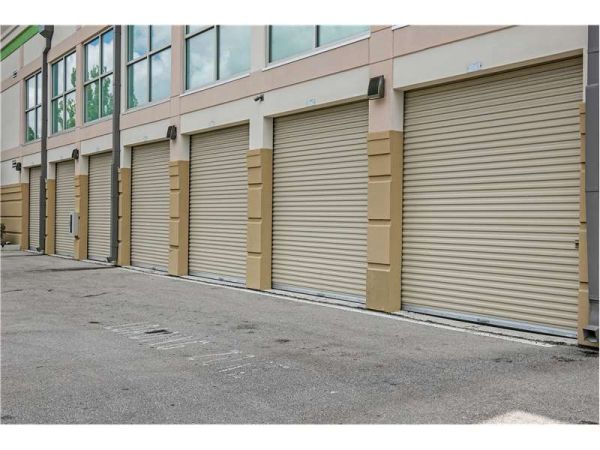 Extra Space Storage - 4120 - Naples - Kramer Dr - 3697 Kramer Drive