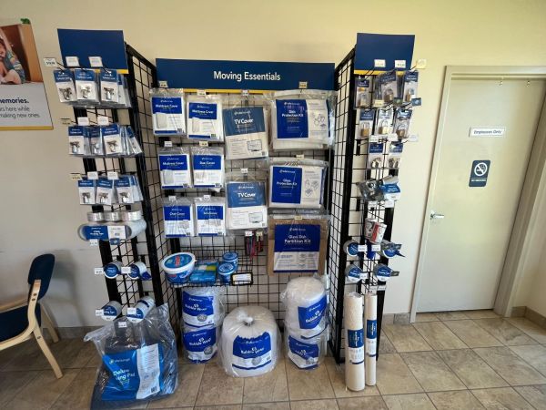 Extra Space Storage - 4172 - Palm Bay - Palm Bay Road - 2465 Palm Bay Road Northeast
