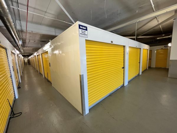Extra Space Storage - 4172 - Palm Bay - Palm Bay Road - 2465 Palm Bay Road Northeast