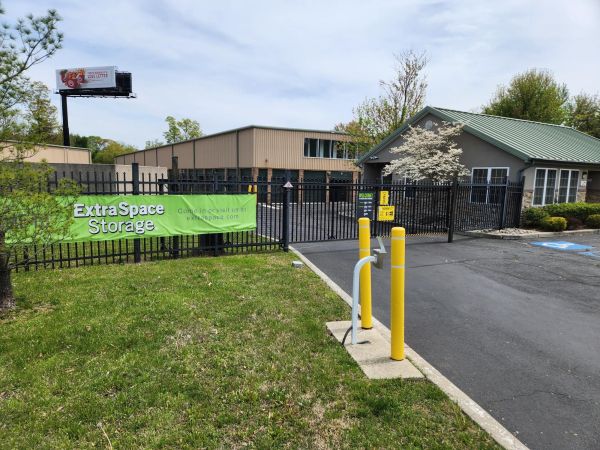 Extra Space Storage - 4201 - Blackwood - Black Horse Pike - 851 North Black Horse Pike