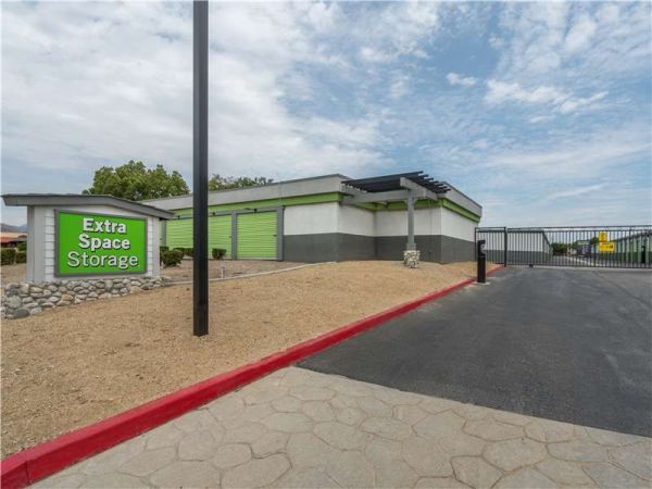 Extra Space Storage - 1018 - La Verne - S San Dimas Canyon Rd - 1960 South San Dimas Canyon Road