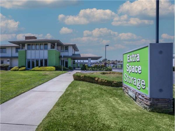 Extra Space Storage - 1096 - Walnut - E Valley Blvd - 20671 Valley Boulevard