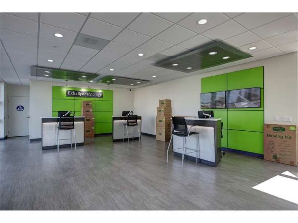 Extra Space Storage - 0305 - Hawaiian Gardens - S Norwalk Bl - 21123 Norwalk Boulevard