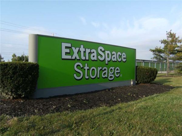 Extra Space Storage - 0367 - Willoughby - Reading Ave - 36155 Reading Avenue