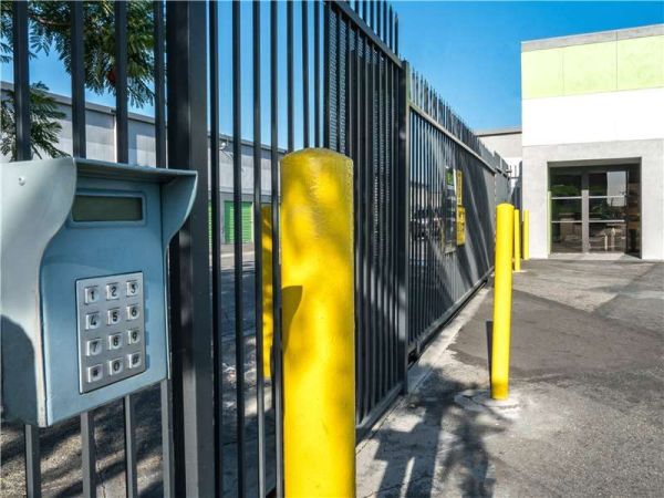 Extra Space Storage - 0393 - Pico Rivera - East Slauson Ave - 9601 Slauson Avenue